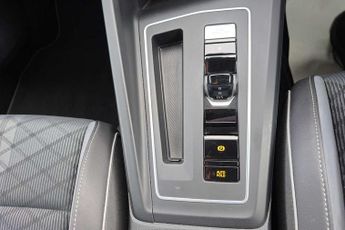 Volkswagen Golf 2.0 TDI 150 R-Line 5dr DSG
