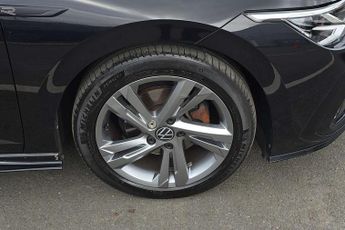 Volkswagen Golf 2.0 TDI 150 R-Line 5dr DSG