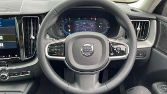 Volvo XC60 2.0 T6 [350] RC PHEV Plus Dark 5dr AWD Geartronic