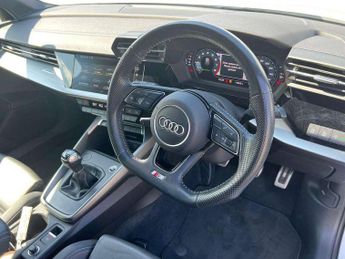 Audi Q3 35 TFSI S Line 5dr S Tronic