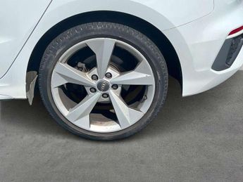 Audi Q3 35 TFSI S Line 5dr S Tronic