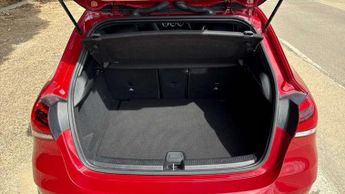 Mercedes-Benz A-Class A200 AMG Line Premium Plus Edition 5dr Auto