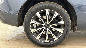 Volvo XC60 2.0 B5P Core 5dr AWD Geartronic