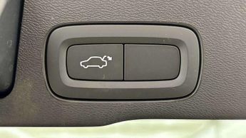 Volvo XC60 2.0 B5P Core 5dr AWD Geartronic
