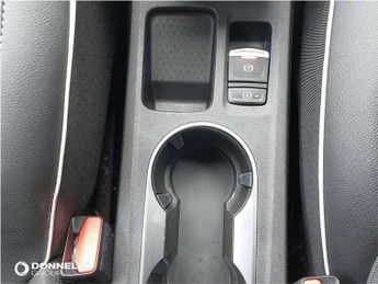 Renault Captur 1.6 E-TECH Hybrid 145 SE Edition 5dr Auto