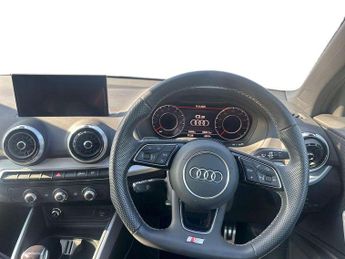 Audi Q2 35 TFSI Black Edition 5dr S Tronic