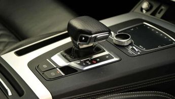 Audi Q5 55 TFSI e Quattro S Line Competition 5dr S Tronic