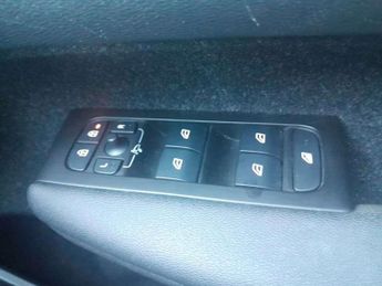 Volvo XC40 1.5 T3 [163] Momentum 5dr Geartronic