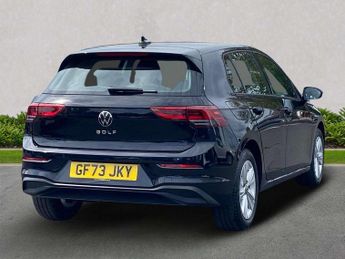 Volkswagen Golf 2.0 TDI Life 5dr DSG