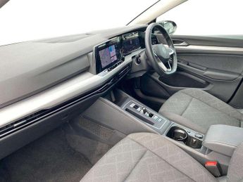 Volkswagen Golf 2.0 TDI Life 5dr DSG