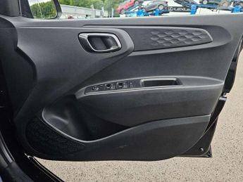 Hyundai i10 1.0 [63] Advance 5dr Auto [Nav]