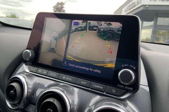 Nissan Juke 1.6 Hybrid Tekna 5dr Auto