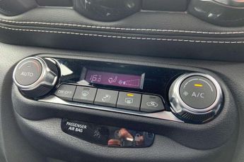 Nissan Juke 1.6 Hybrid N-Connecta 5dr Auto