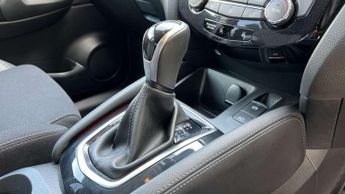 Nissan Qashqai 1.3 DiG-T 160 N-Connecta 5dr DCT