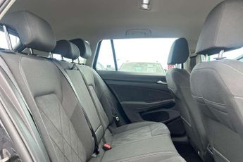 Volkswagen Golf Estate 1.5 eTSI Style 5dr DSG