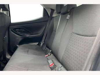 Toyota Yaris 1.5 Hybrid Design 5dr CVT