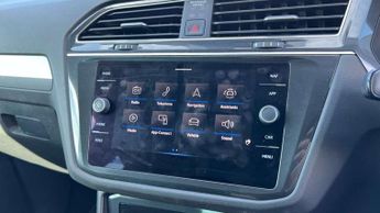 Volkswagen Tiguan 1.5 TSI 150 Life 5dr DSG
