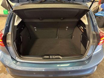 Ford Focus 1.0 EcoBoost Hybrid mHEV Titanium 5dr Auto