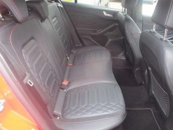Ford Focus Estate 1.0 EcoBoost Hybrid mHEV 155 ST-Line X 5dr Auto