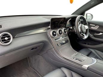 Mercedes-Benz GLC GLC 300d 4Matic AMG Line Premium Pls 5dr 9G-Tronic
