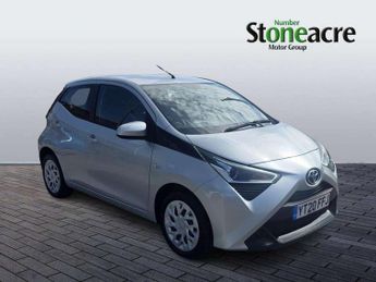 Toyota AYGO 1.0 VVT-i X-Play 5dr x-shift