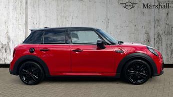 MINI Hatchback 5dr 2.0 Cooper S Sport 5dr Auto [Comfort/Nav Pack]