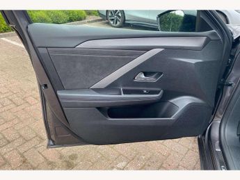 Vauxhall Astra 1.2 Turbo 130 Ultimate 5dr Auto