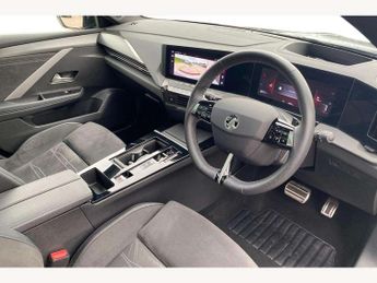 Vauxhall Astra 1.2 Turbo 130 Ultimate 5dr Auto