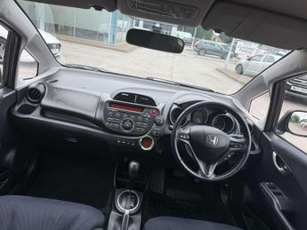 Honda Jazz 1.4 i-VTEC ES Plus 5dr CVT