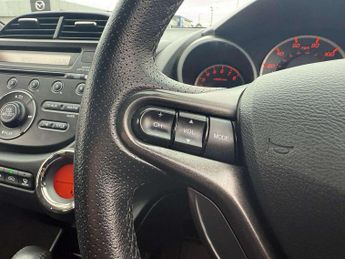 Honda Jazz 1.4 i-VTEC ES Plus 5dr CVT