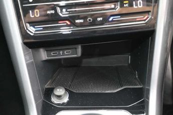 Volkswagen T-Roc 1.5 TSI Style 5dr DSG