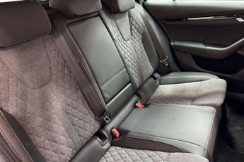 Skoda Octavia Estate 1.5 TSI 150 e-TEC Sportline 5dr DSG