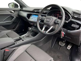 Audi Q3 35 TFSI S Line 5dr S Tronic