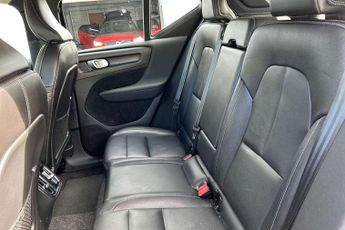 Volvo XC40 2.0 B4P Inscription Pro 5dr AWD Auto