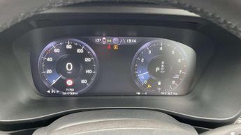 Volvo XC40 2.0 B4P R DESIGN 5dr Auto