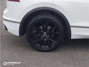 Volkswagen Tiguan 2.0 TDI R-Line 5dr DSG