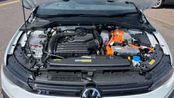 Volkswagen Golf GTE 1.5 TSI 272 GTE eHybrid 5dr DSG