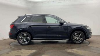Audi Q5 55 TFSI e Quattro S Line Competition 5dr S Tronic