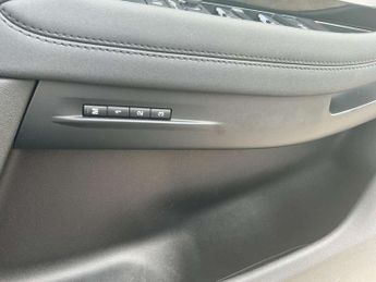 Land Rover Range Rover Evoque 1.5 P300e SE 5dr Auto