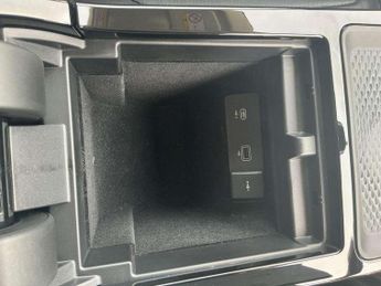 Land Rover Range Rover Evoque 1.5 P300e SE 5dr Auto