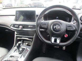 MG HS 1.5 T-GDI Trophy 5dr DCT