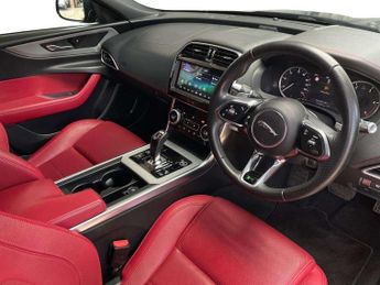 Jaguar XE 2.0d R-Dynamic S 4dr Auto