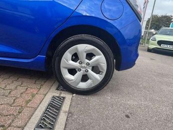 Suzuki Swift 1.2 Mild Hybrid Motion 5dr CVT