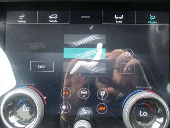 Land Rover Range Rover Evoque 2.0 D180 R-Dynamic HSE 5dr Auto