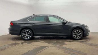 Volkswagen Passat 1.5 TSI EVO SEL 4dr DSG