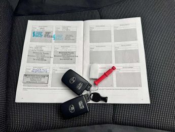 Toyota Yaris 1.5 Hybrid Excel 5dr CVT