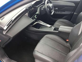 Peugeot 308 1.2 PureTech Allure Premium 5dr EAT8
