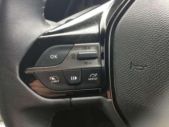 Peugeot 308 1.2 PureTech Allure Premium 5dr EAT8