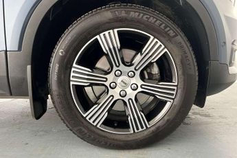 Volvo XC40 2.0 T4 Inscription 5dr AWD Geartronic