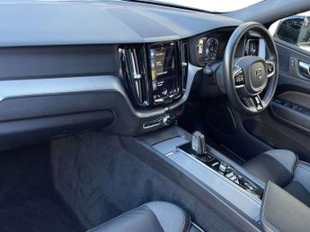 Volvo XC60 2.0 B4D R DESIGN 5dr AWD Geartronic